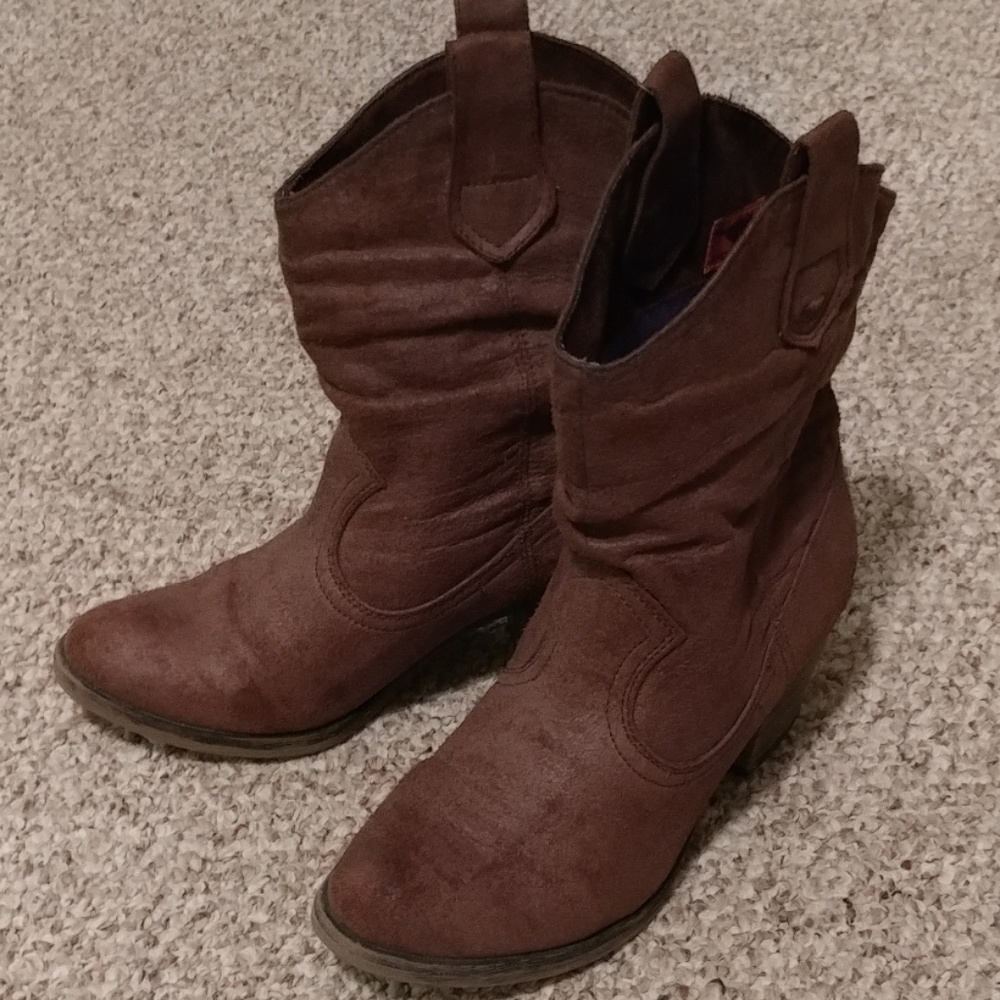 Women's Boots